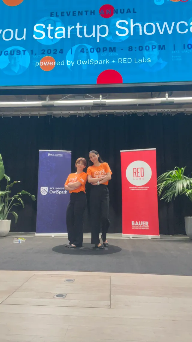 Maxine Annel and Lianne Sánchez at the Bayou Startup Showcase, powered by OwlSpark and RED Labs